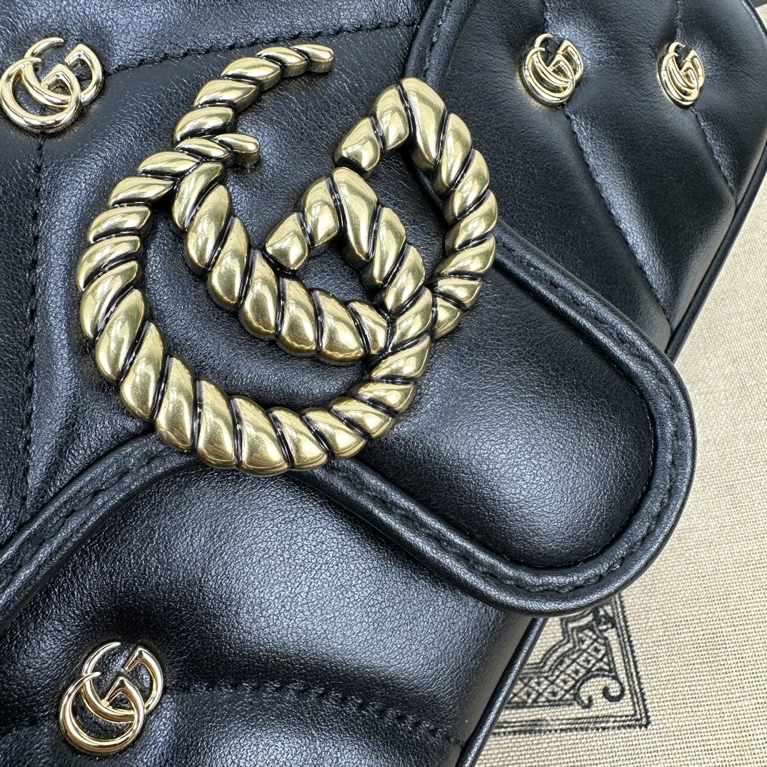 Gucci Satchel Bags